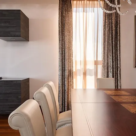 Flatbook - Sea Tower Luxury With Panoramic Sea View דירה *