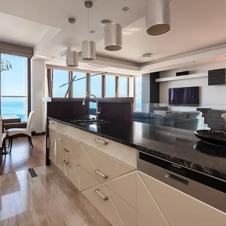Flatbook - Sea Tower Luxury With Panoramic Sea View Gdynia